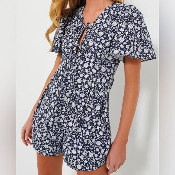 NWT Hyacinth House Navy and White Barnell Romper size XS - Picture 1 of 12